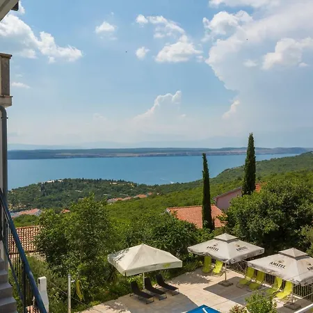 Apartment Ivano Dramalj
