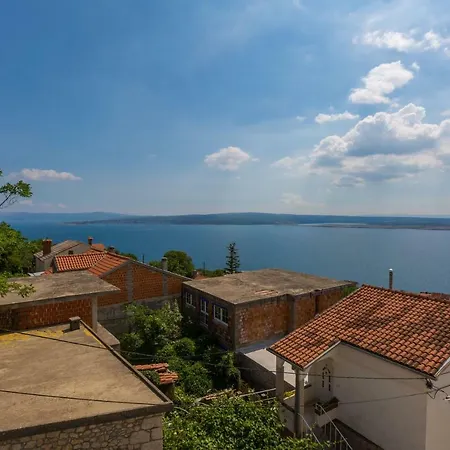 Ivano Apartment