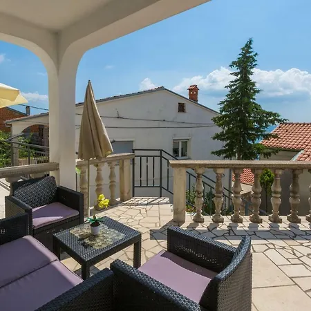 Ivano Apartment *