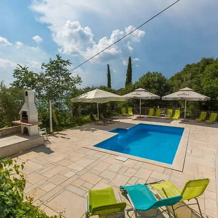 Apartment Ivano Dramalj