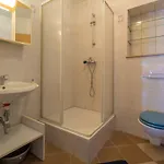 Ivano 公寓 *