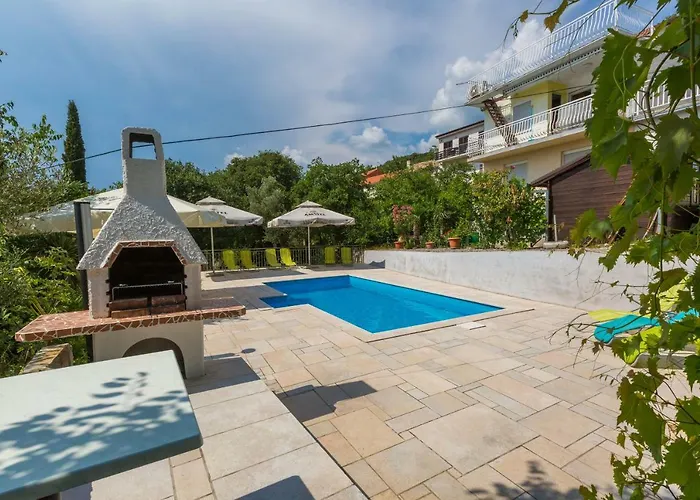 Ivano Apartment